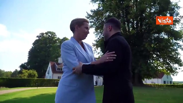Zelensky a Copenaghen incontra Prima ministra danese Mette Frederiksen