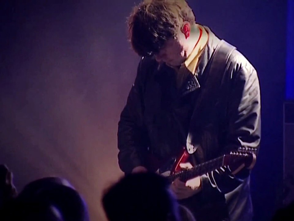 Buried Alive - Echo and The Bunnymen (live)