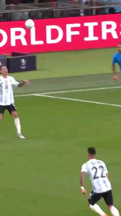Di María_s insane control