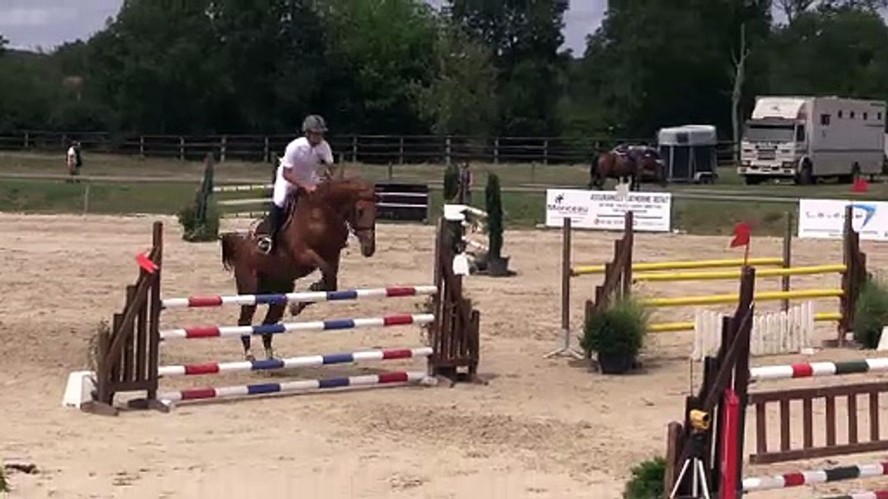 ILE BRAGARD 30-07-2017 Amateur 2 Grand Prix (1,10 m) 52