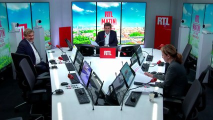 Emmanuel Macron : retour à gauche