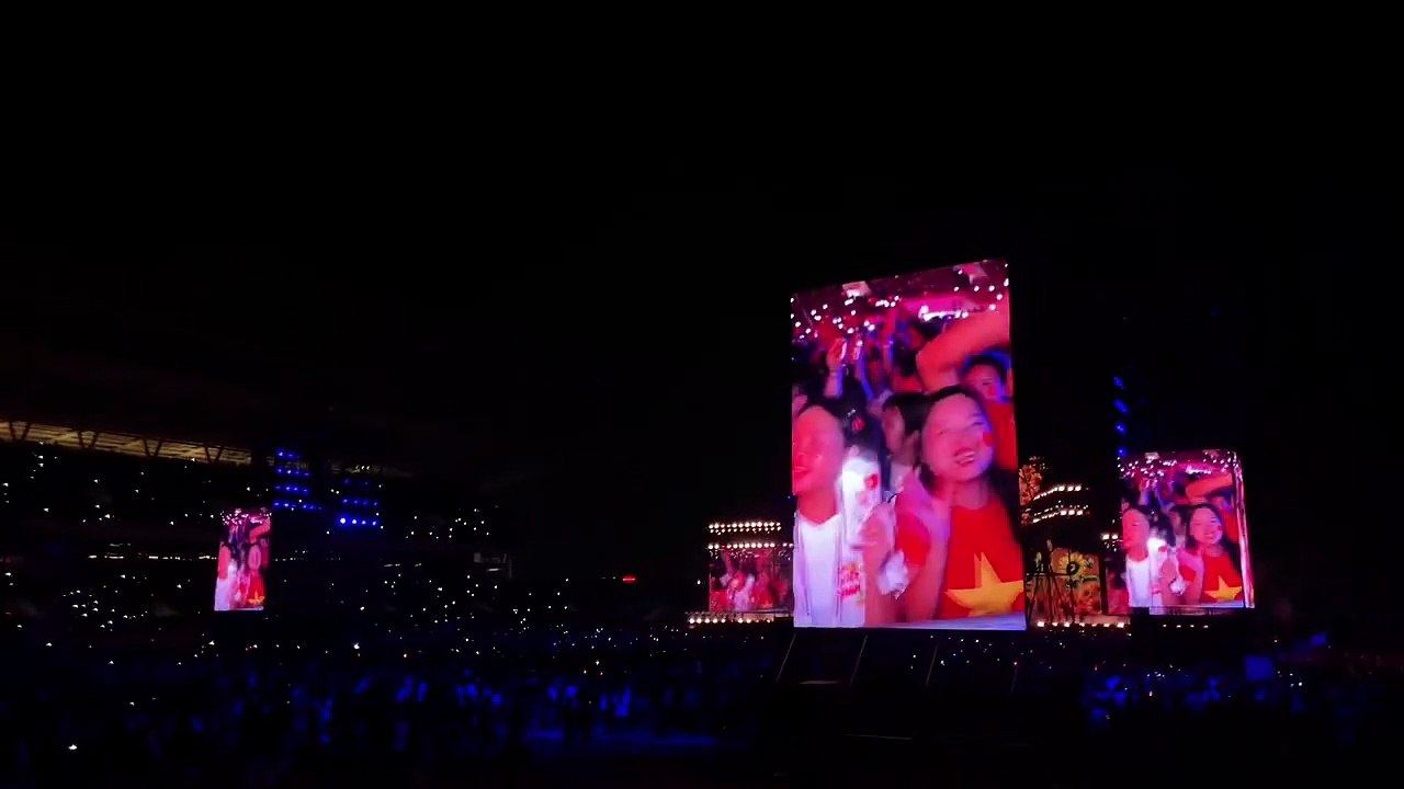 Ai Yêu bác Hồ chí Minh - Thiên kim