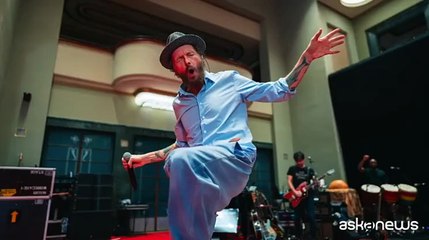 Il ritorno di Jovanotti con "Il corpo umano", evento show a Milano