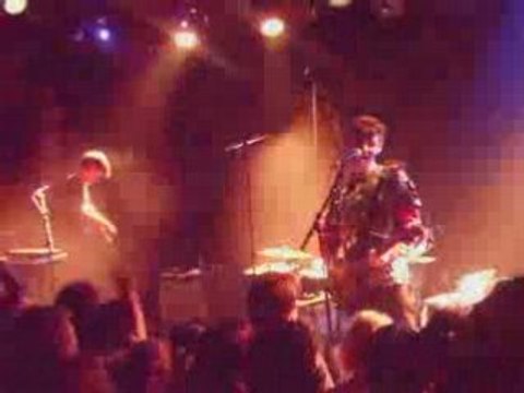 These New Puritans - Elvis (Live @ Paris)