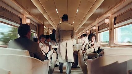 George Clooney detective per Nespresso: lo spot con Eva Longoria e Camille Cottin