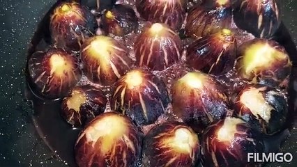 Fichi in salsa di vino rosso, miele e cannella