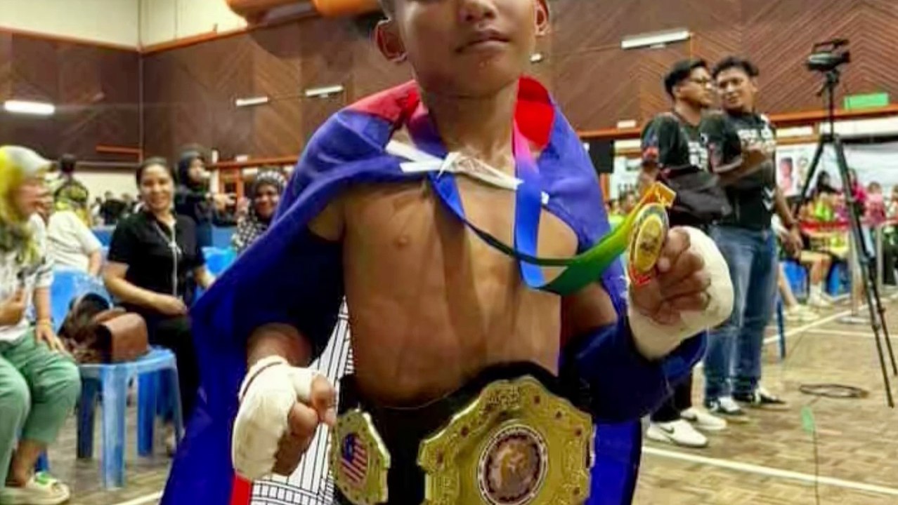 រិទ្ធី គីងកុង តាំចិត្តបន្តកសាងឈ្មោះលើសង្វៀនដើម្បីនាំគ្រួសារចេញពីជីវភាពខ្វះខាត