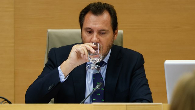 Puente augura dos años más de caos por los trenes: Me las prometía muy felices con el tren Avril