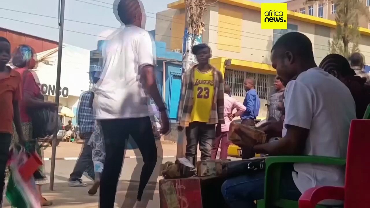 Currency crisis in Bukavu: Residents struggle with damaged banknotes