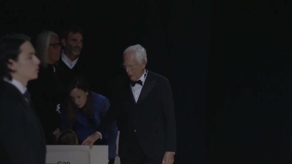 FASHION ICON ARMANI DIES, LAST SEEN FRAIL AT 2024 RUNWAY SHOW