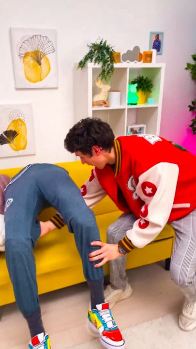 Hilarious Prank With Fake Legs 😂 #prank #funny