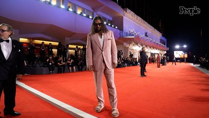 Jason Momoa Goes All Pink, Including His Toe Nails, on the Venice Red Carpet