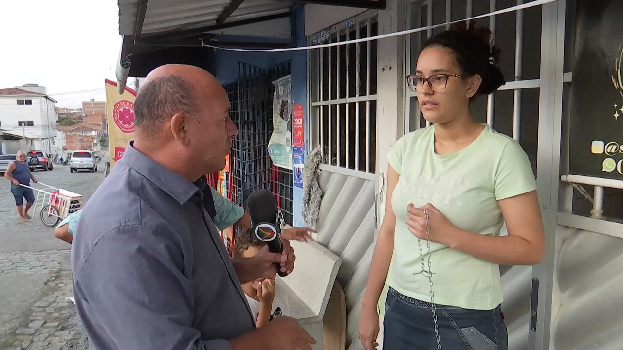 Vídeo de Cadelinha Xena Atropelada na Rua Guaratinguetá Viraliza nas Redes Sociais: Como a Comunidade Local Ajudou na Recuperação do Animal