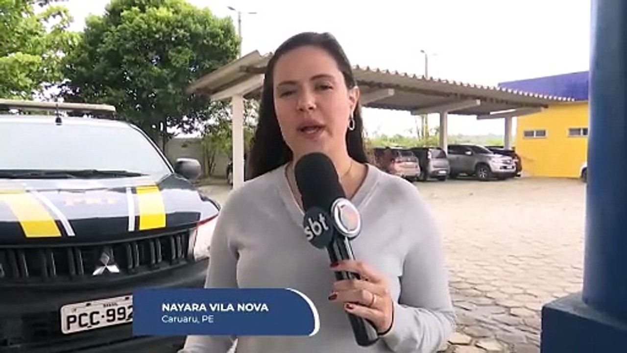 Apreensão de 300 Mil Maços de Cigarros Paraguaios pela Polícia Rodoviária Federal em Gravatá
