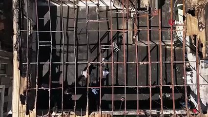 Alevler her şeyi yaktı… Yanmayan tek şey Kur’an-ı Kerim oldu