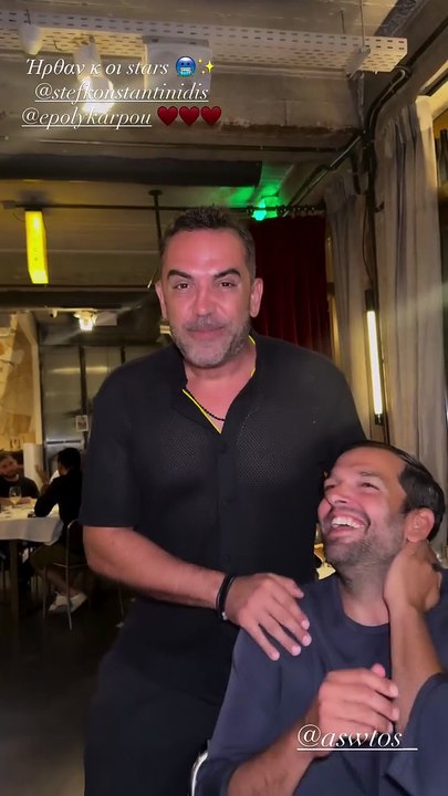 Ο Στέφανος Κωνσταντινίδης μιλά στην κάμερα της...