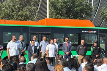 Samuel García destaca que Nuevo León es primer lugar en rutas urbanas