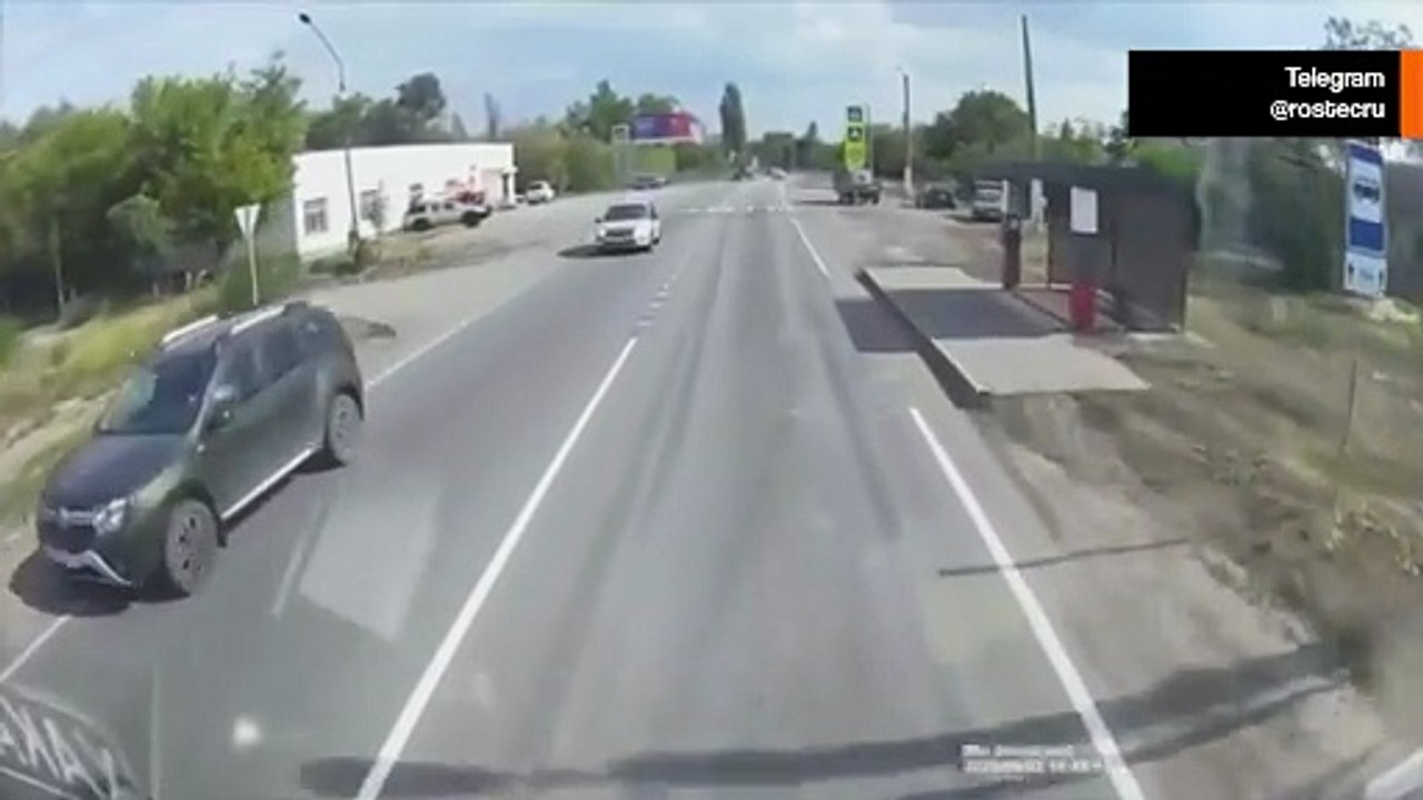 Video: Ukrainische Bulava RAM-2X-Drohne zerstört russischen KamAZ-Lkw in Luhansk