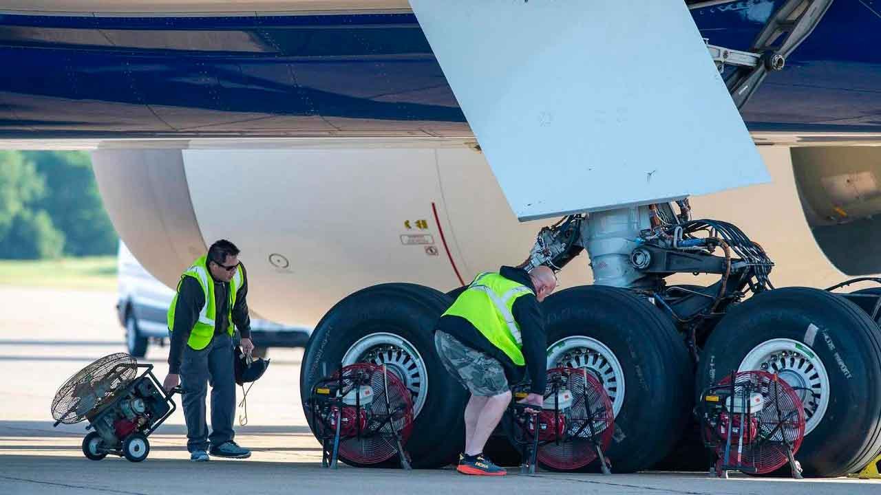 Boeing saattaa päätökseen 777-9:n jarrutestit, maailman suurimman kaksimoottorisen koneen