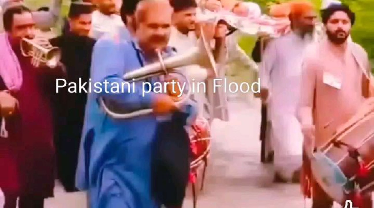 Pakistani 🇵🇰party in flood🥰