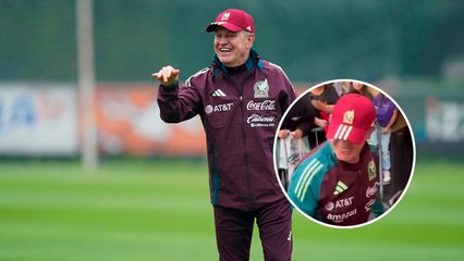 Javier Aguirre bromea con aficionada previo al duelo de México vs. Japón: "No me grites"