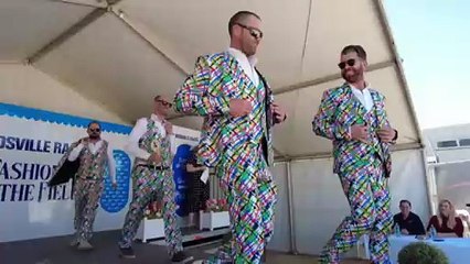 Thousands flock to Birdsville in outback Queensland for annual races