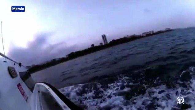 Denizde akıntıya kapılan çocuk kurtarıldı