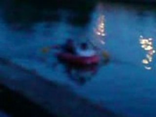 Au canal premier essaie du bateau