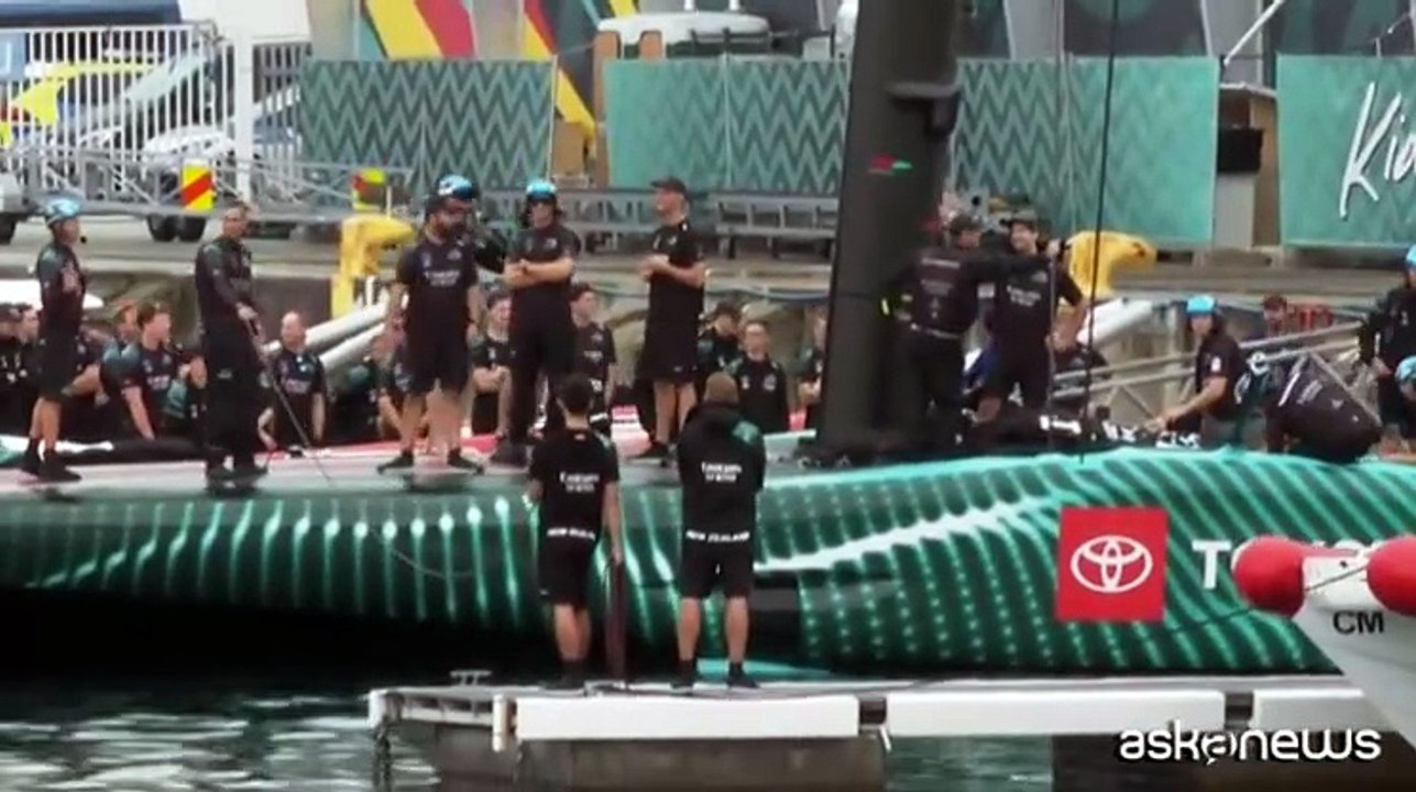 Vela, la squadra femminile di Luna Rossa trionfa a  Barcellona