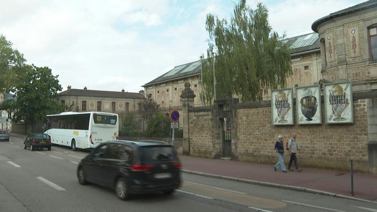 Diebe stahlen millionenteures Porzellan aus Museum in Limoges