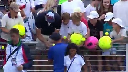 Tennis Star's Kind Act Snatched by an Adult