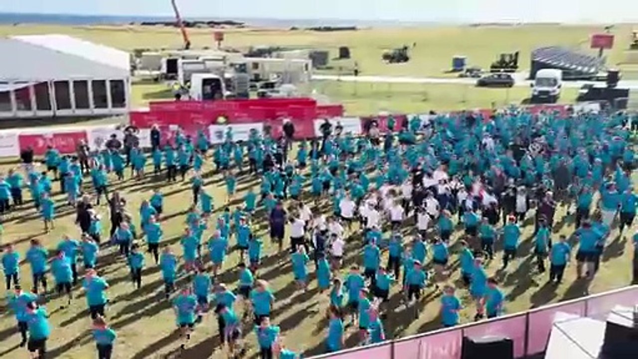 South Tyneside schoolchildren kickstart the 2025 Great North Run weekend