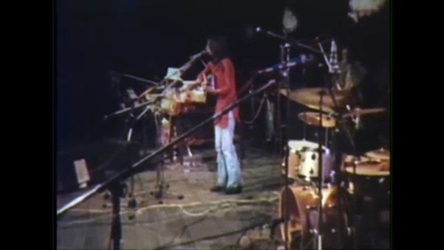 Sui Generis Rasguña Las Piedras (Vivo Luna Park 1975)