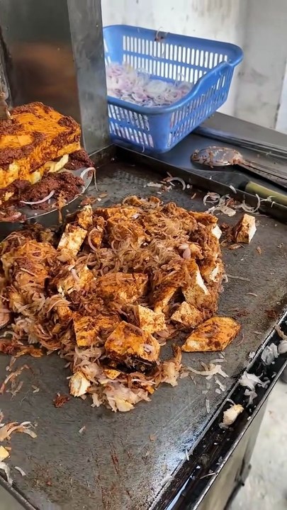 Bulk Making Of Paneer Shawarma