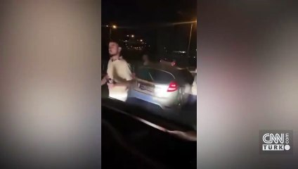 Baltalı saldırgandan akla ziyan savunma: Yere düştüm balta araca denk geldi