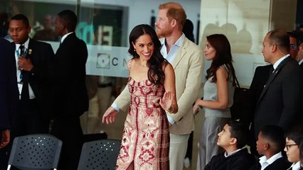 Meghan Markle con l'abito Navajo weaver: in Colombia rilancia la diplomazia della moda