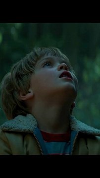 🐉 Interesting Fact: In Pete’s Dragon (2016), the dragon Elliott was deliberately designed to be furry instead of scaly so that he would feel warmer, softer, and more huggable—making him more like a giant, friendly pet than a typical fierce dragon.