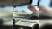 Arızayı bulmak için akılalmaz bir yol denedi, ustayı motorun içine bindirdi!