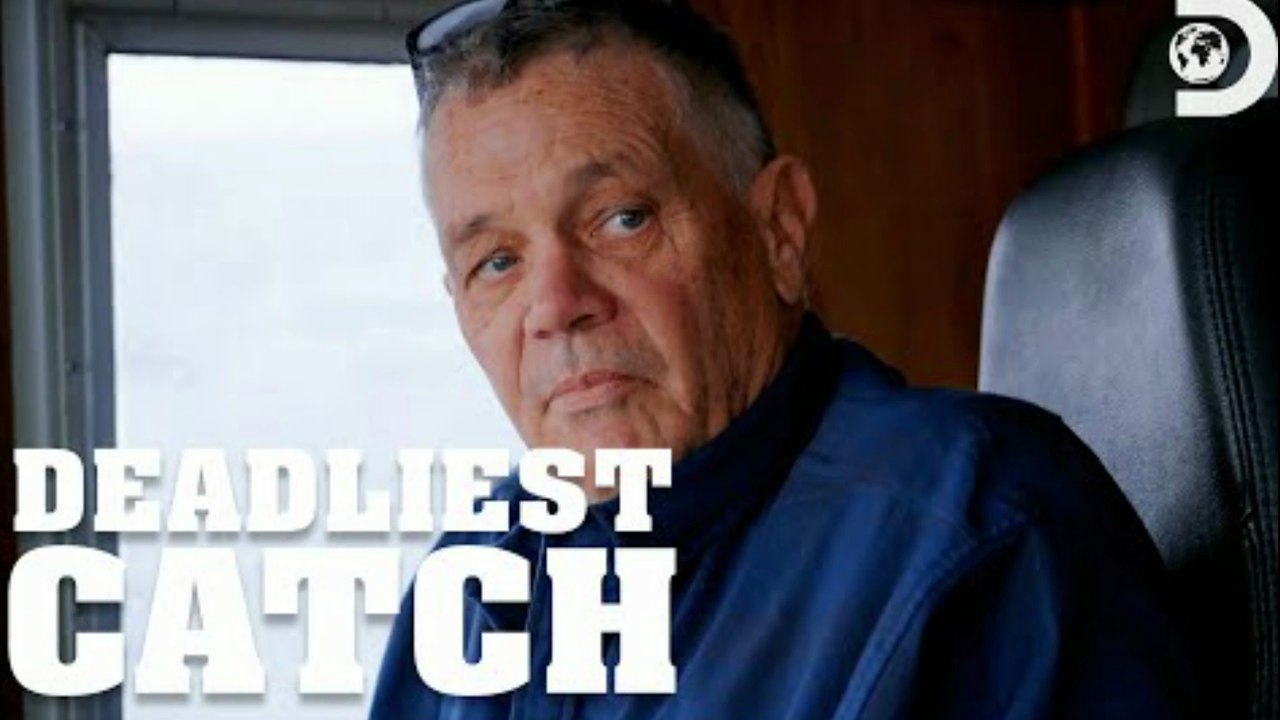 Mutiny on the Confidence | Deadliest Catch | Discovery