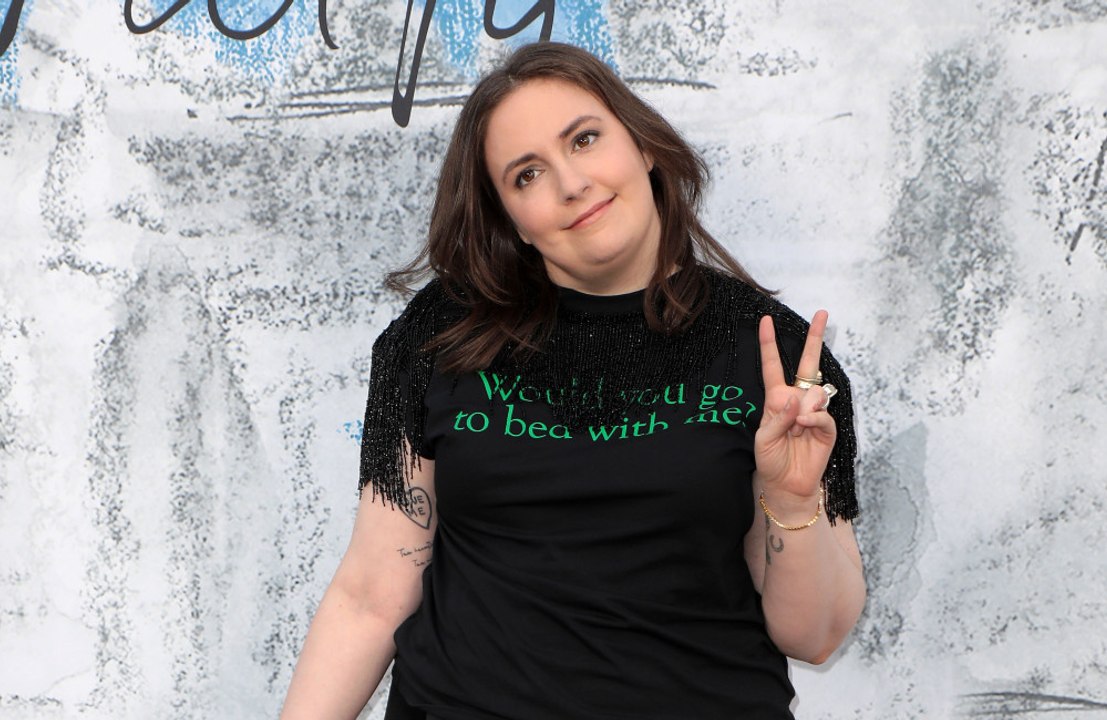Lena Dunham comenzó a escribir sus memorias un mes después de salir de rehabilitación