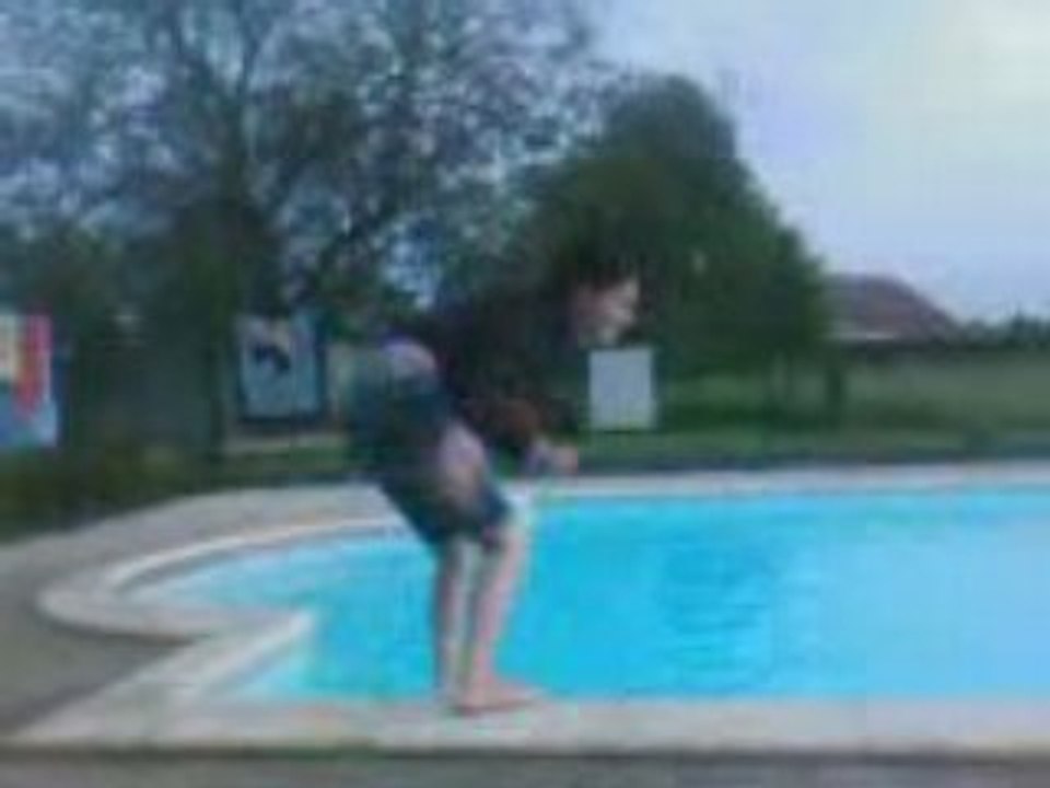 VID002