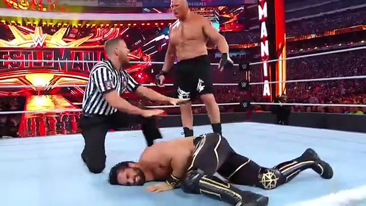 Brock Lesnar vs Seth Rollins - Universal Championship Match | WrestleMania 35 - Full Match