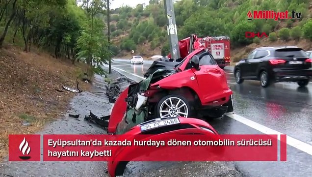 İstanbul'da korkunç kaza! Direğe çarpan otomobil hurdaya döndü, sürücü hayatını kaybetti