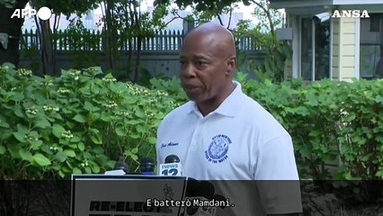 New York, Adams non si ritira: "Sono in corsa e vincero'"