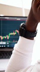 ركز على الأرباح والخسائر – النمو المستدام يبدأ بالأرباح، لا بالوعود.