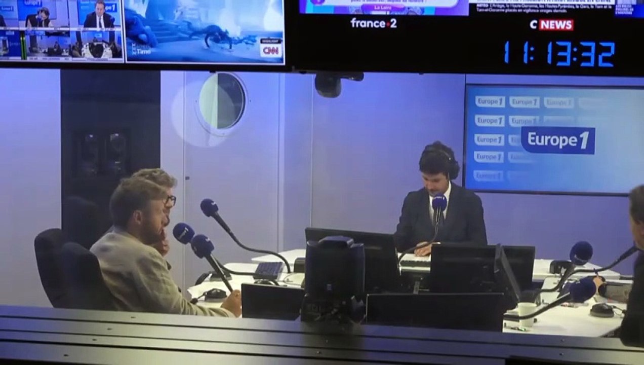 «Si Patrick Cohen est à nouveau à l'antenne, son temps de parole devra être décompté sur celui du PS», ironise un député RN