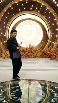 (6) After the rebirth, she decisively watched her biased family being manipulated by her adopted daughter. Later, she returned as a top dancer and became a stunning queen. She gained both fame and fortune. Even the rich and powerful were fascinated by her