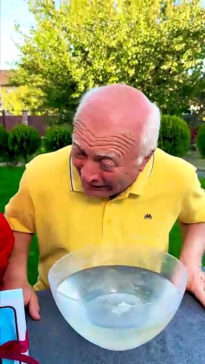 Surprise Balloon PRANK Reaction Gone Wild! 🎈🤣 #shorts