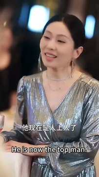 (6) On the day of the wedding, her fiancé ran away in public for Bai Yueguang. She became the laughing stock of the whole city. However, she never expected that the cold, taciturn and unfeminine heir of the Sheng family would stand by her without hesitati