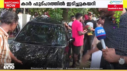 തൃശൂർ സ്വരാജ് റൗണ്ടിൽ നിയന്ത്രണംവിട്ട കാർ ഫുട്പാത്തിൽ ഇടിച്ചുകയറി
